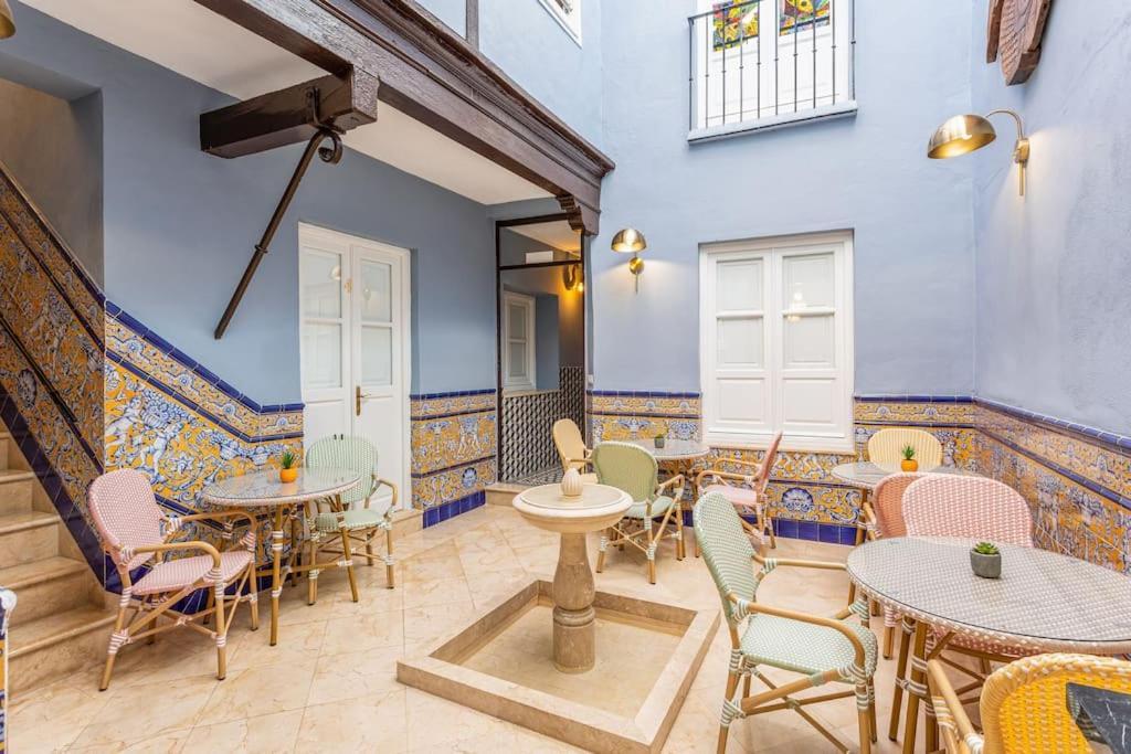 1. Casa De Alma. In Historic House Appartement
